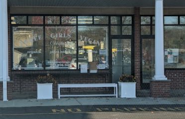 Three Girls Eatery