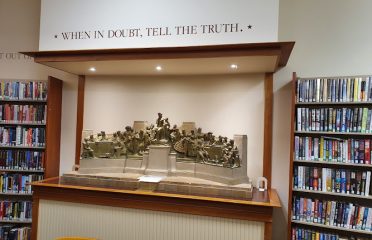 Mark Twain Library