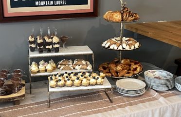 Cafe Laurel