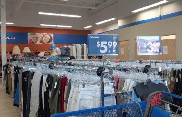 Fairfield Woods Plaza