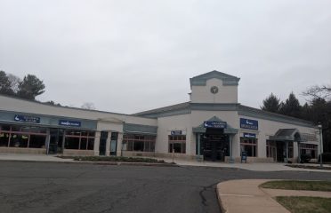 Day Hill Village Shoppes