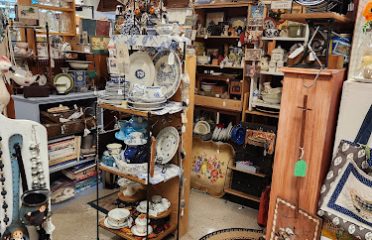 Salmon Brook Shops