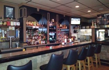 Southside Bar, Grill & Pool Room