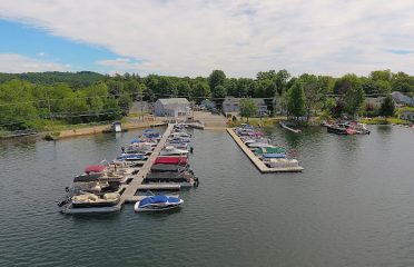 The Inn at Highland Lake