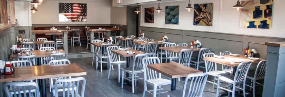 Dry Dock Bar & Grille