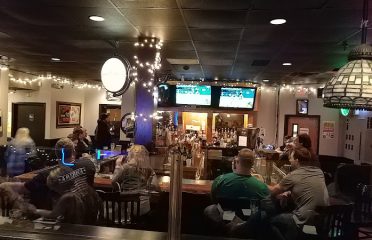 Brickhouse Bar & Grill