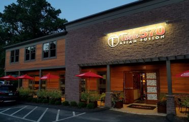 Table 570 Asian Fusion