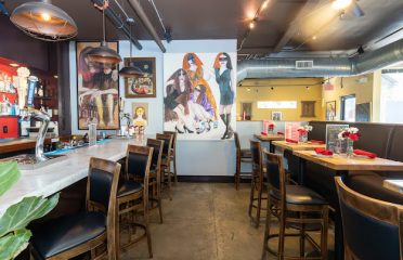 RAWA Mediterranean Fusion, Middle Eastern Food, Pizza Place