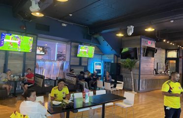 Alex lounge III bar and grill