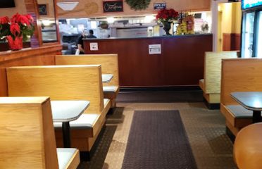 Town & Country Pizza Restaurant