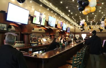 Grand St. Tavern