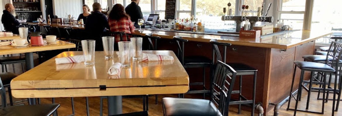Rebel Dog Coffee Co. & Tavern PLAINVILLE