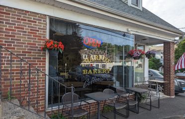 Harpo’s Bakery