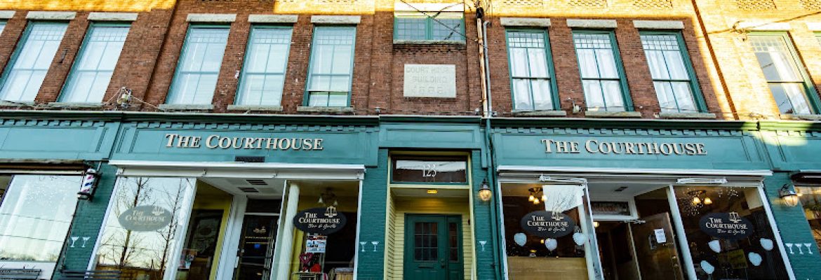 Courthouse Bar and Grille
