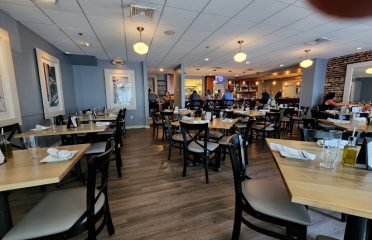 Liv’s Oyster Bar & Restaurant