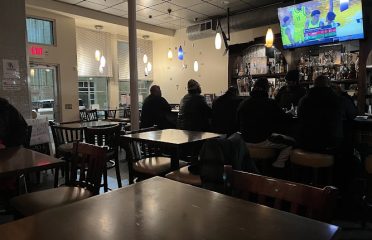 Dangle’s Bar & Grill