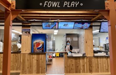 Fowl Play Hot Chicken