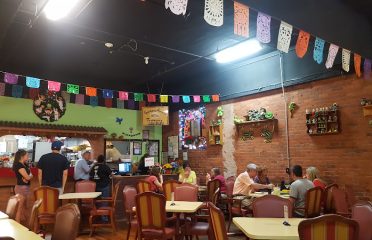 Iguanas Ranas Taqueria
