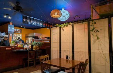 Tokyo Cafe