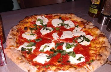 The Plum Tomato, East Lyme, CT