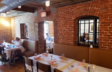 Market Place Tavern – Litchfield