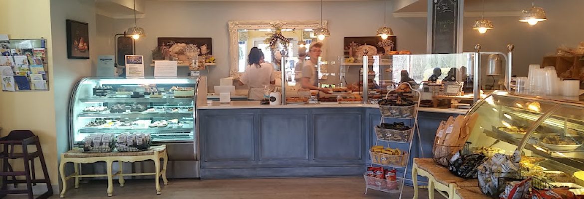 Savour Cafe & Bakery