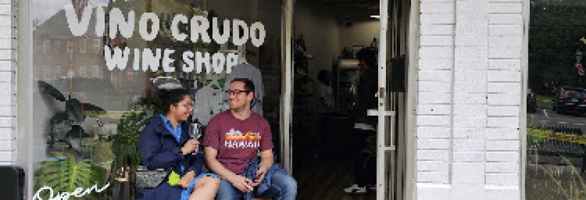Vino Crudo Wine Shop