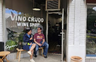 Vino Crudo Wine Shop