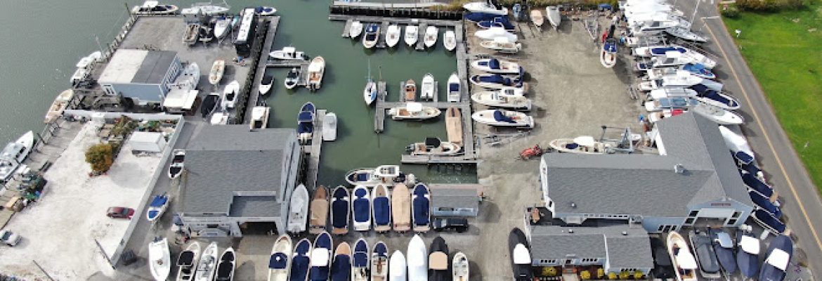 Harborside Marina & Yacht Sales