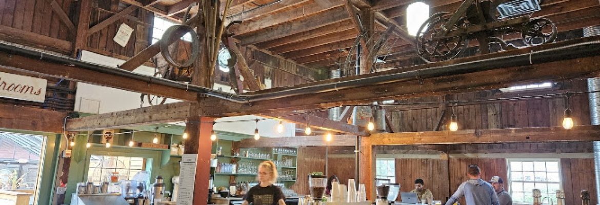 Heirloom Market at Comstock Ferre
