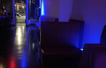 Red Velvet Bar & Grill