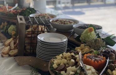 La Cucina Prepared Meals & Catering | Wedding Catering