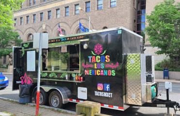 Tacos los mexicanos food truck