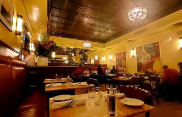 Martel Bistro & Bar