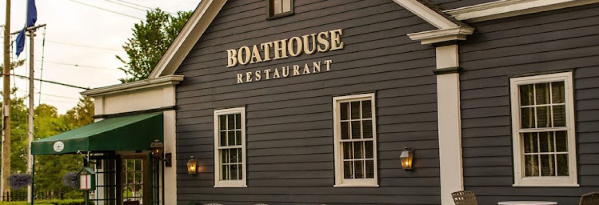 The Boathouse At Lakeville