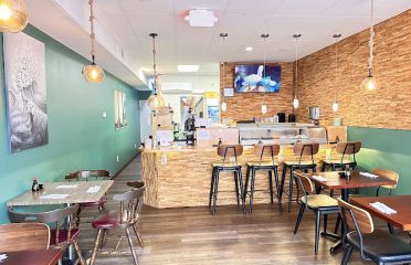 iKura Sushi Bar And Grill