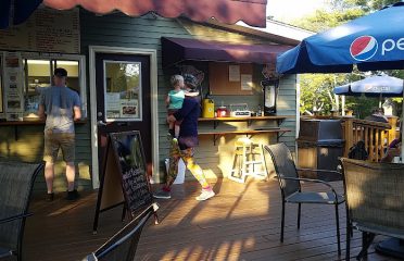 Oliver’s Dairy Bar & Grill
