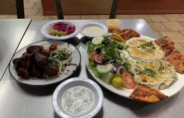Family Mediterranean Pizza