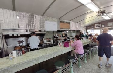 Quaker Diner
