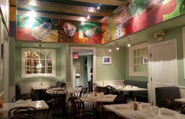 Elm Street Oyster House