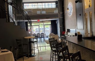La Perle Restaurant & Bar
