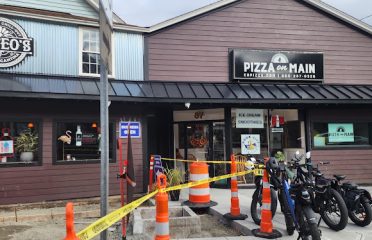 Pizza on Main