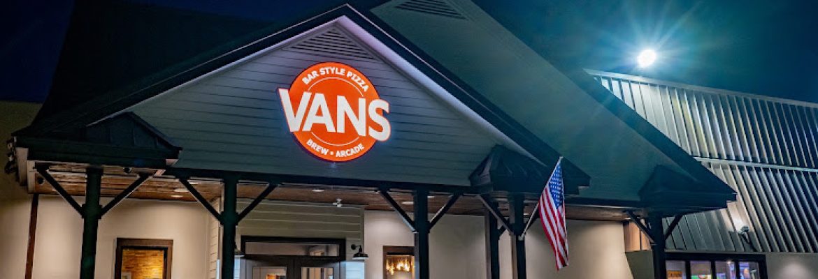 VANS Bar Style Pizza