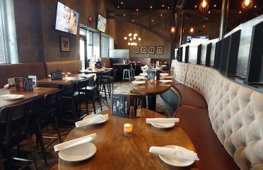 Wood-n-Tap – Newington
