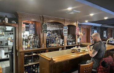 Apollo Restaurant & Pizza