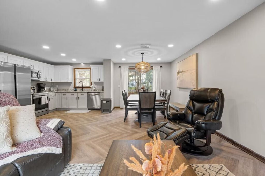 Middletown, CT Vacation Rentals - Central Area, Middletown CT Vacation Rental, Vacation Home Rentals In CT