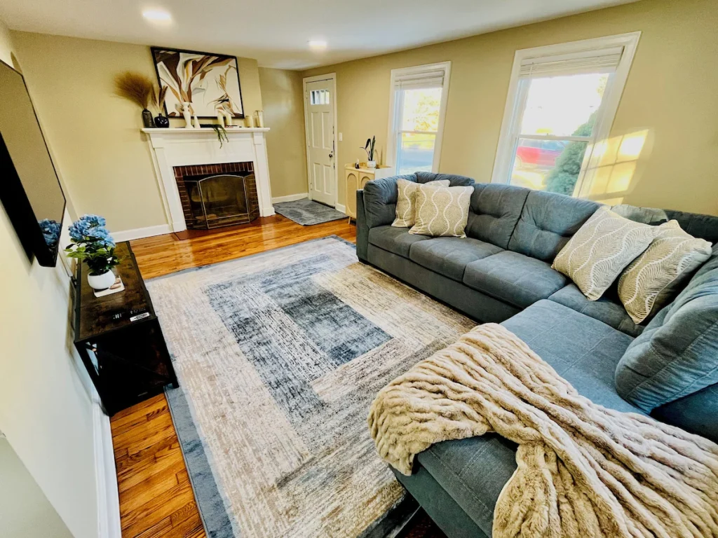 East Hartford, CT Vacation Rentals - Central Area, East Hartford CT Vacation Rental, Vacation Home Rentals In CT
