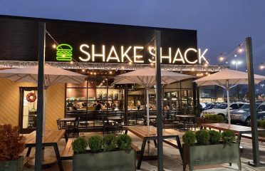 Shake Shack West Hartford