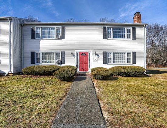 Carter Briggs, Realtor, William Raveis Real Estate