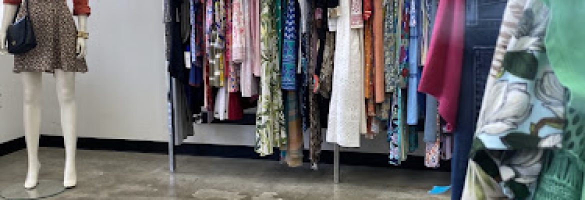 Renee’s Resale Clothing Outlet